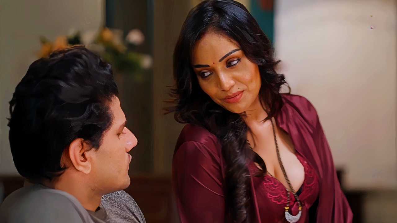 Padosan EP1 Mastram Hindi Hot Web Series